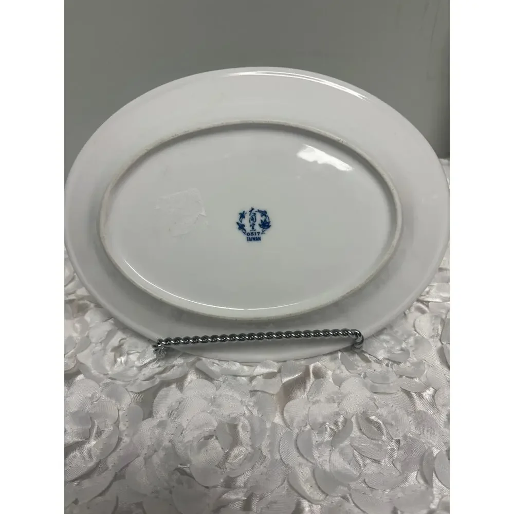 Vintage Tatung Durable China Blue Water Lily Oval Serving Platter #0517 Taiwan